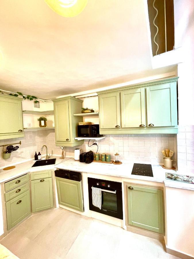 Spacious Loft, Duplex, Old Town, 3 Bedrooms - Easy Check-In Nice Luaran gambar