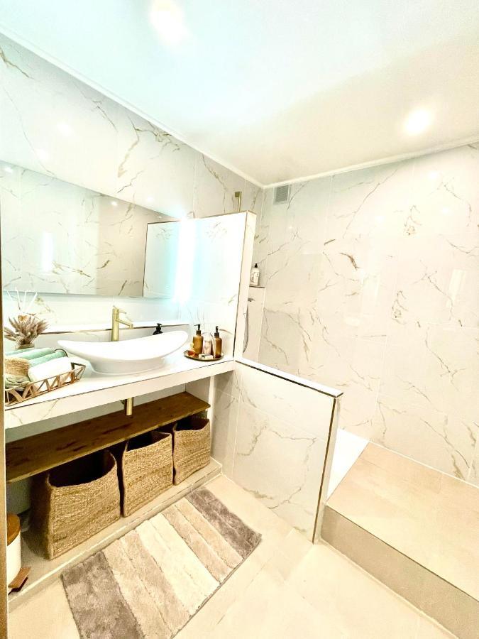 Spacious Loft, Duplex, Old Town, 3 Bedrooms - Easy Check-In Nice Luaran gambar